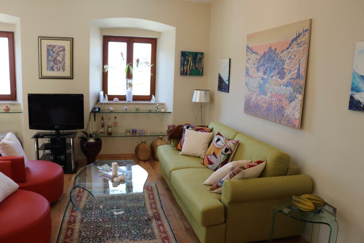 Hôtel Sunmore à Jablanac Extérieur photo
